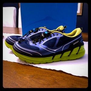 HOKA ONE ONE Conquest Athletic shoes